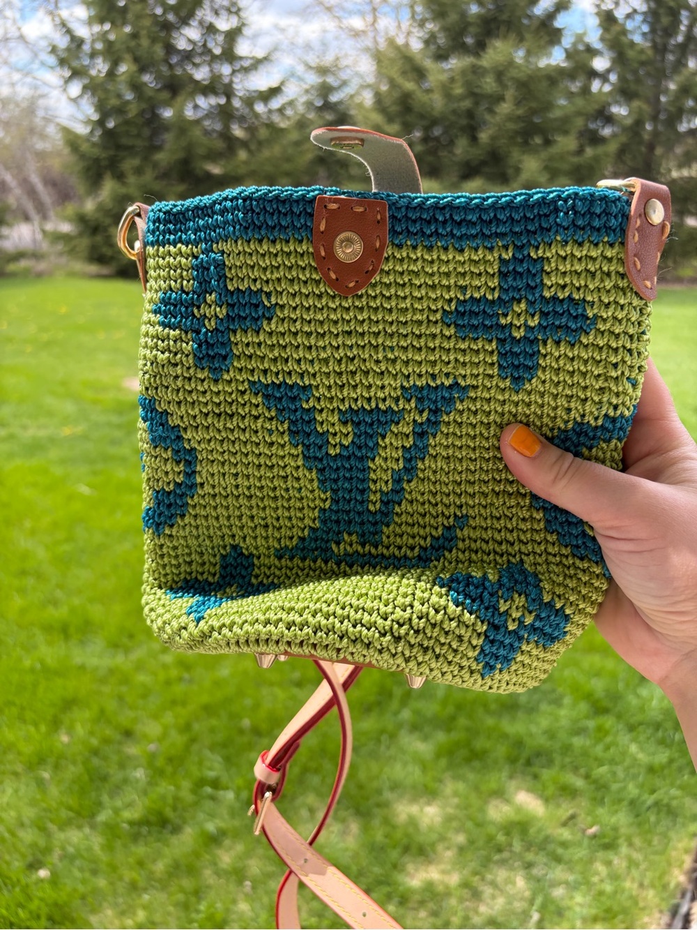 Crochet LV designer bucket bag crossbody purse green blue brown NWOT - Picture 2 of 9